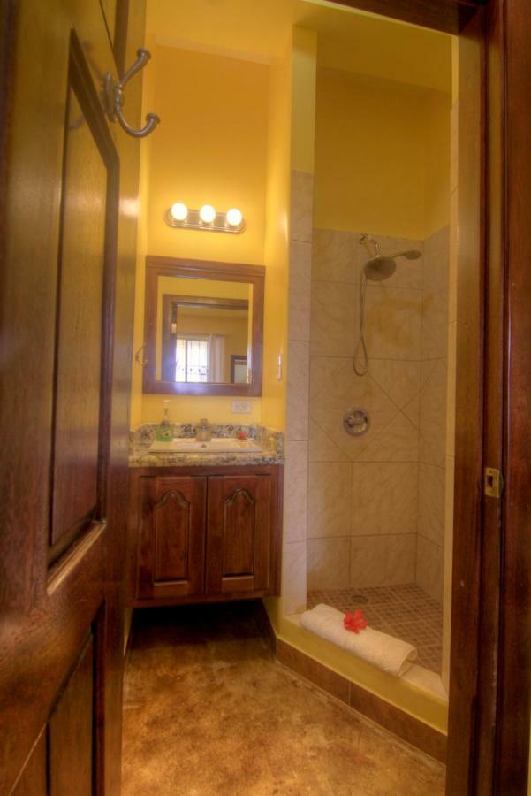 The White Horse Inn - Hopkins Village Beach Belize Quarto foto